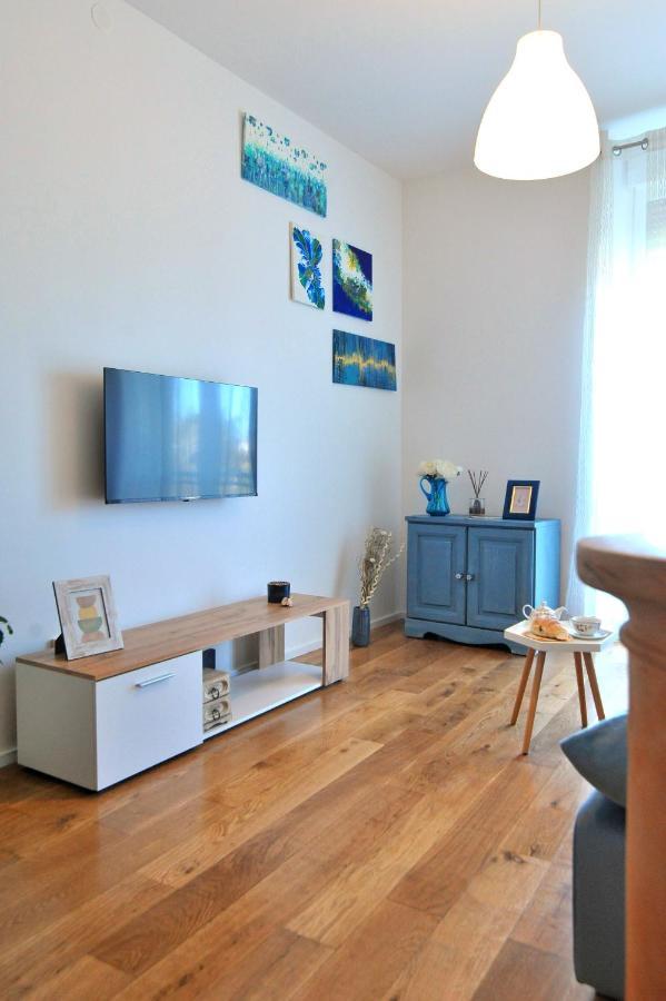 G&m Kolovare Apartamento *